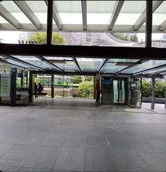 lucky-plaza photo thumbnail #2
